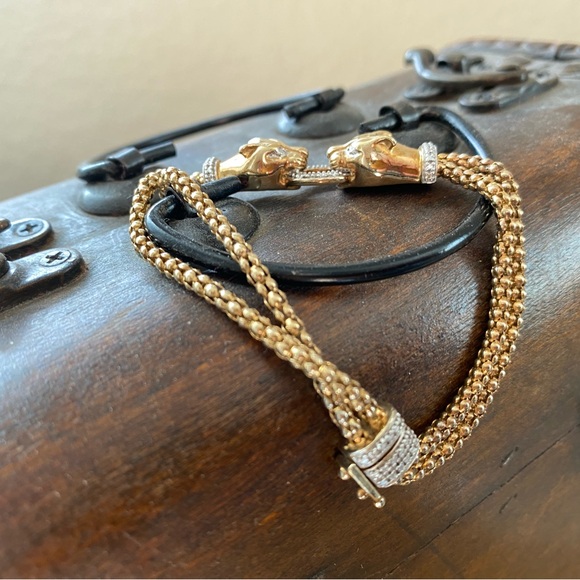 Gold Lion Head Bracelet - Picture 2 of 5